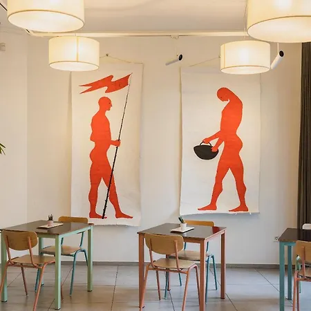 Art 3*