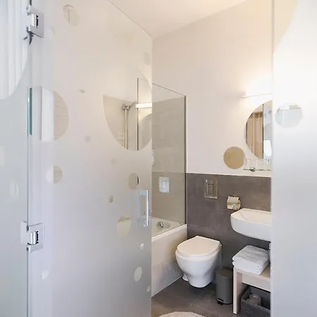 Art Szálloda Ljubljana